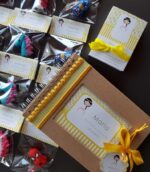 Comunión en amarillo